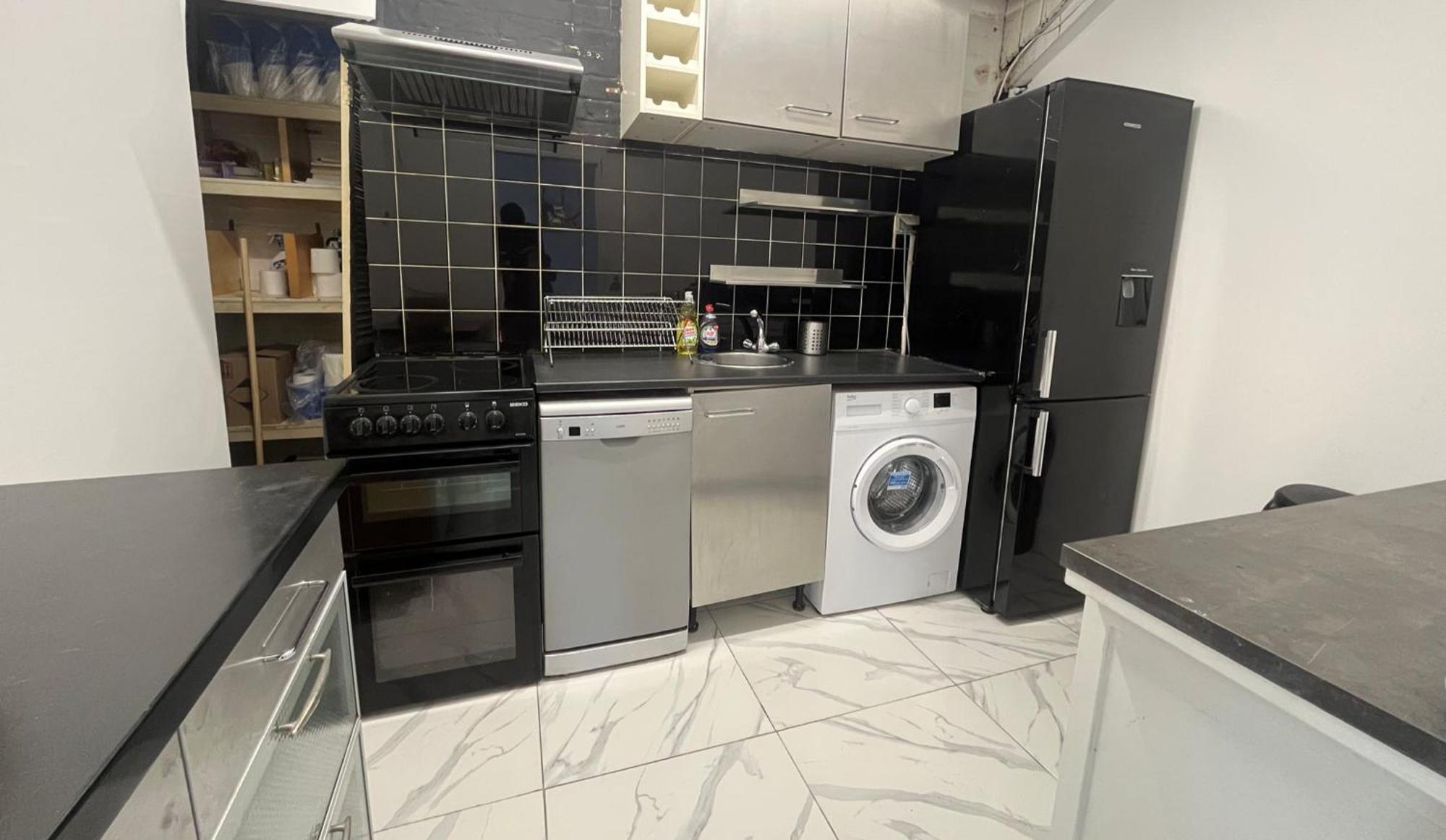 Nifty 2 Bedroom Flat In Goswell Rd Londyn Zewnętrze zdjęcie