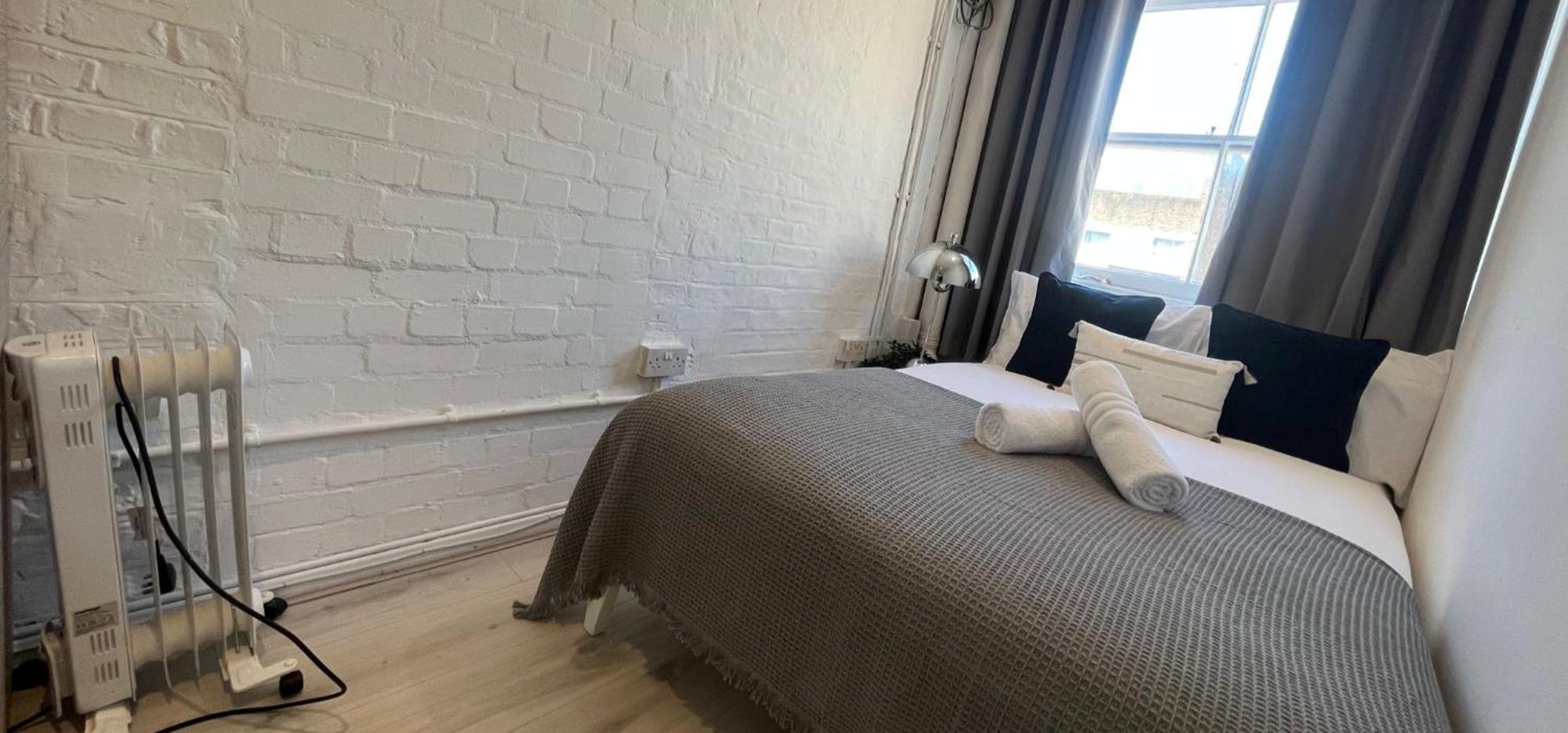 Nifty 2 Bedroom Flat In Goswell Rd Londyn Zewnętrze zdjęcie